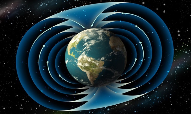 ¿Por qué se invierte el campo magnético de la Tierra?